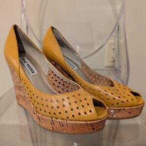 Steve Madden Yellow Peep Toe Wedge Shoes